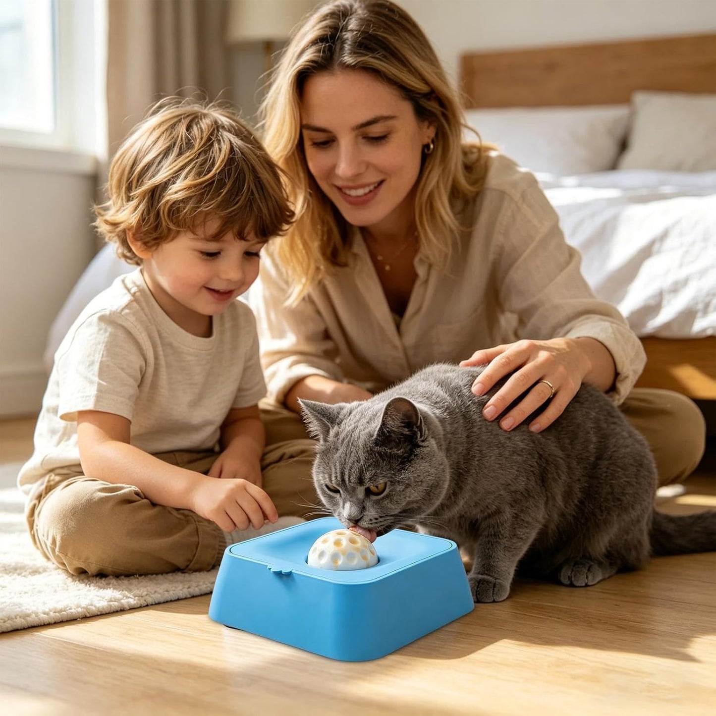 Dog Licking Bowl - Liquid Eating Dish with Ball for Pet
